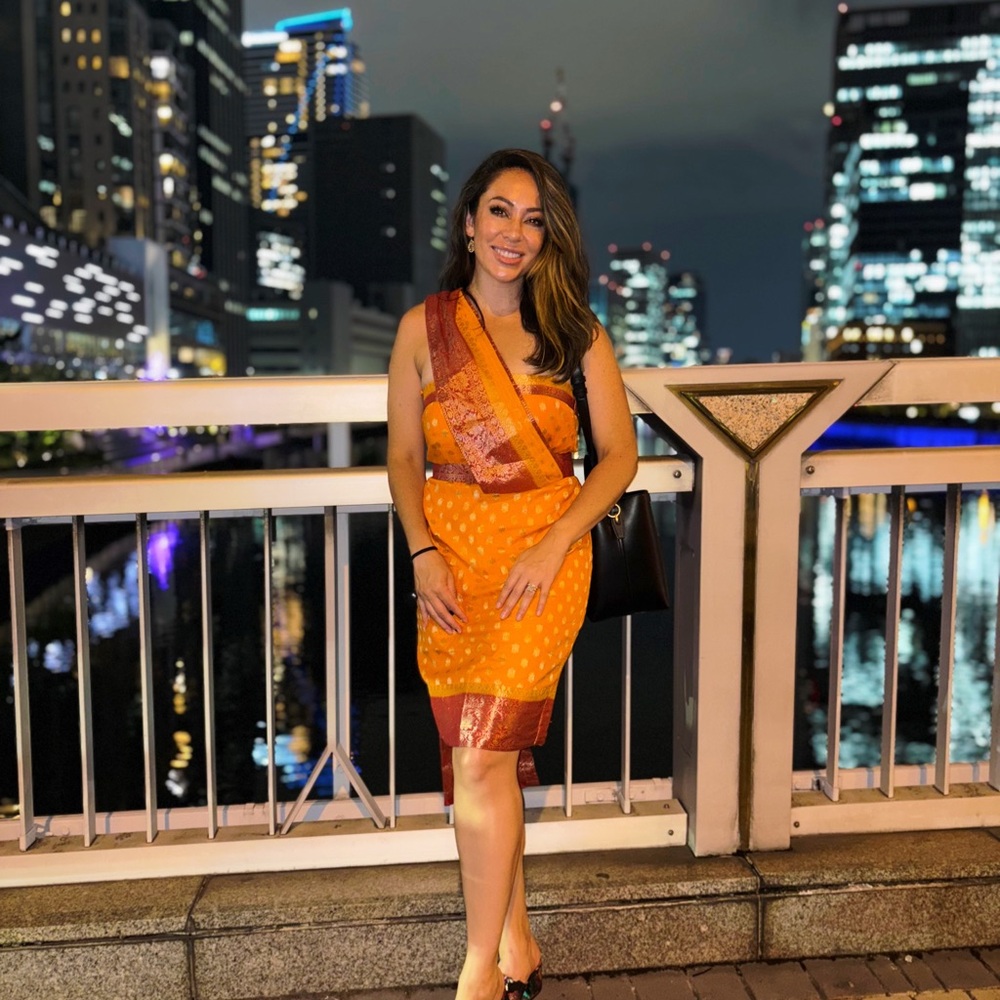 holiCHIC one shoulder mini dress